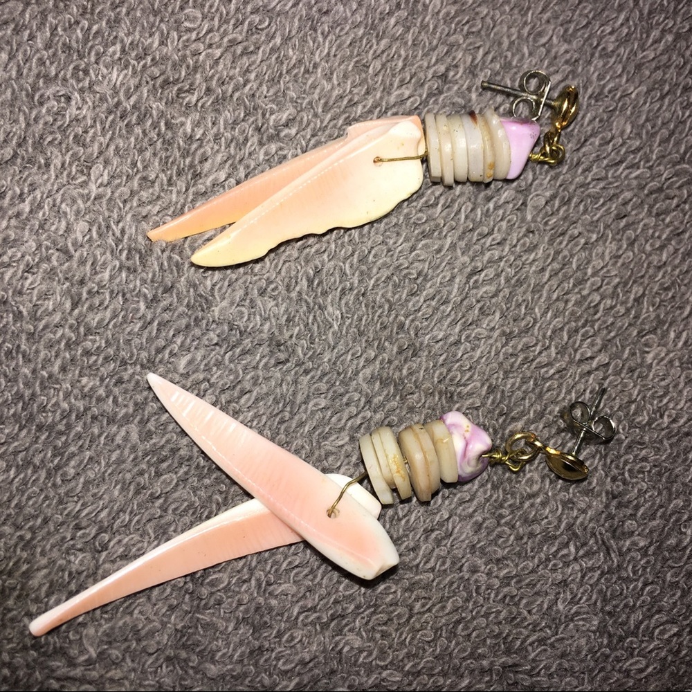 Hawaiian Puka Shell Earrings